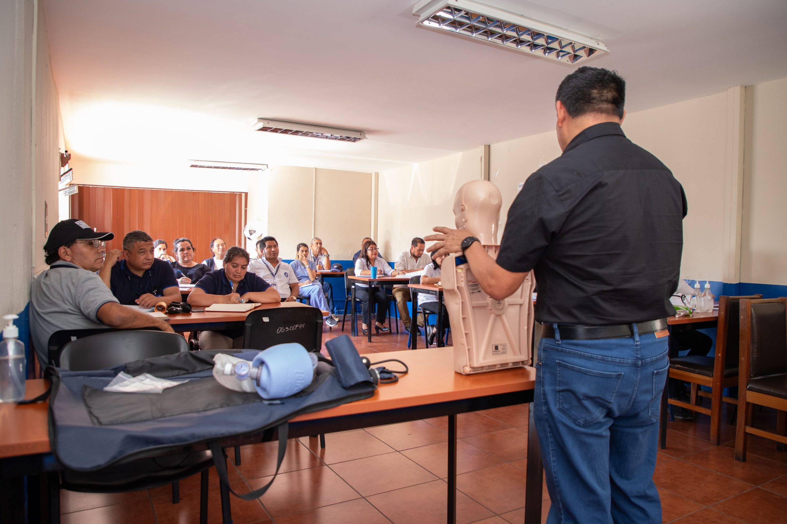 Brigadistas del INE conocen cómo aplicar primeros auxilios