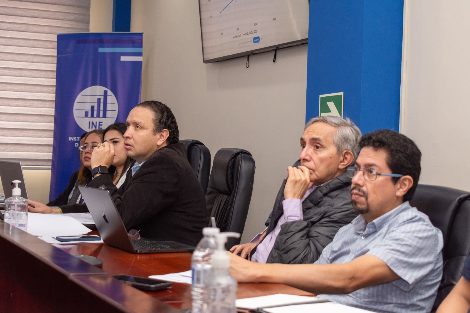 El INE presenta avances en el cálculo de las cifras de pobreza en Guatemala ante Comité de Expertos
