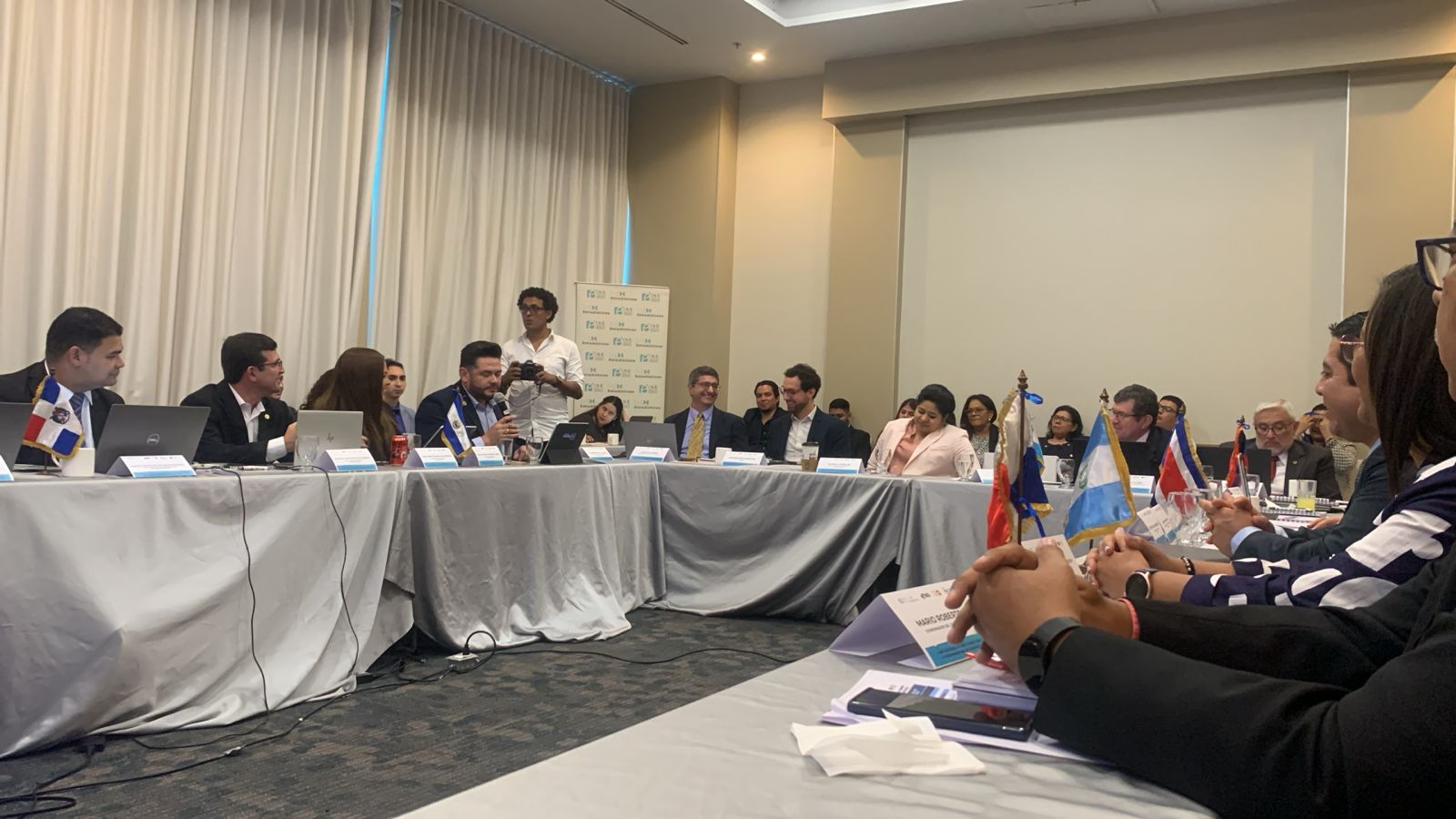 El INE presente en Foro Regional CENTROESTAD