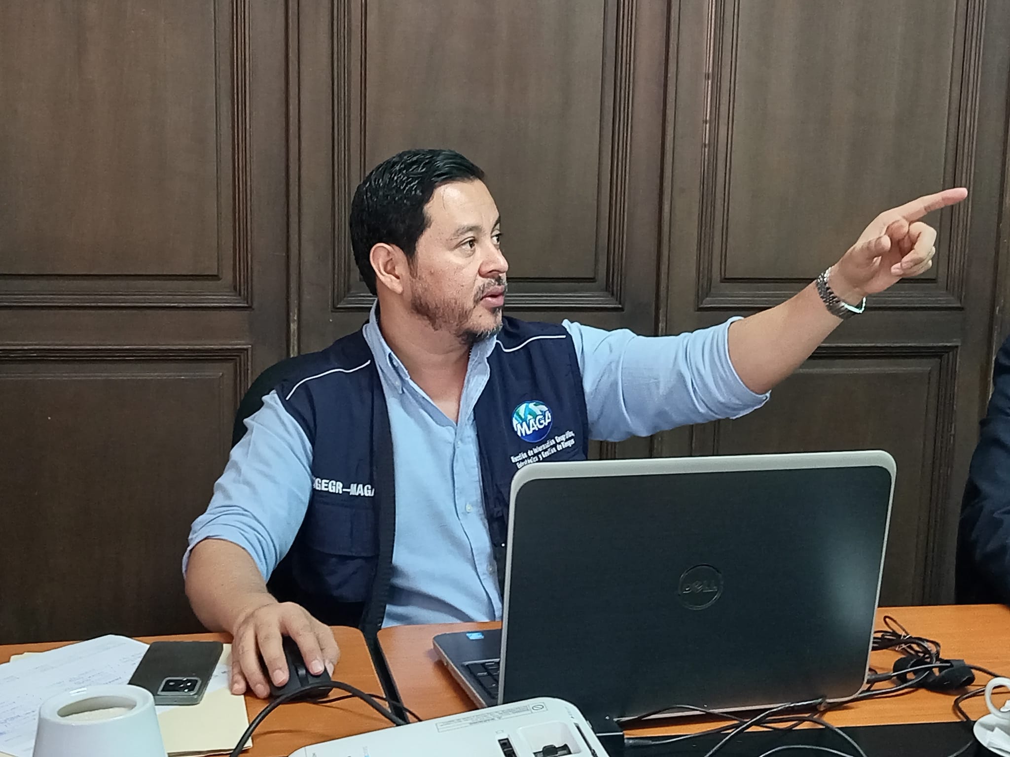 Personal del INE recibe capacitación por parte del MAGA