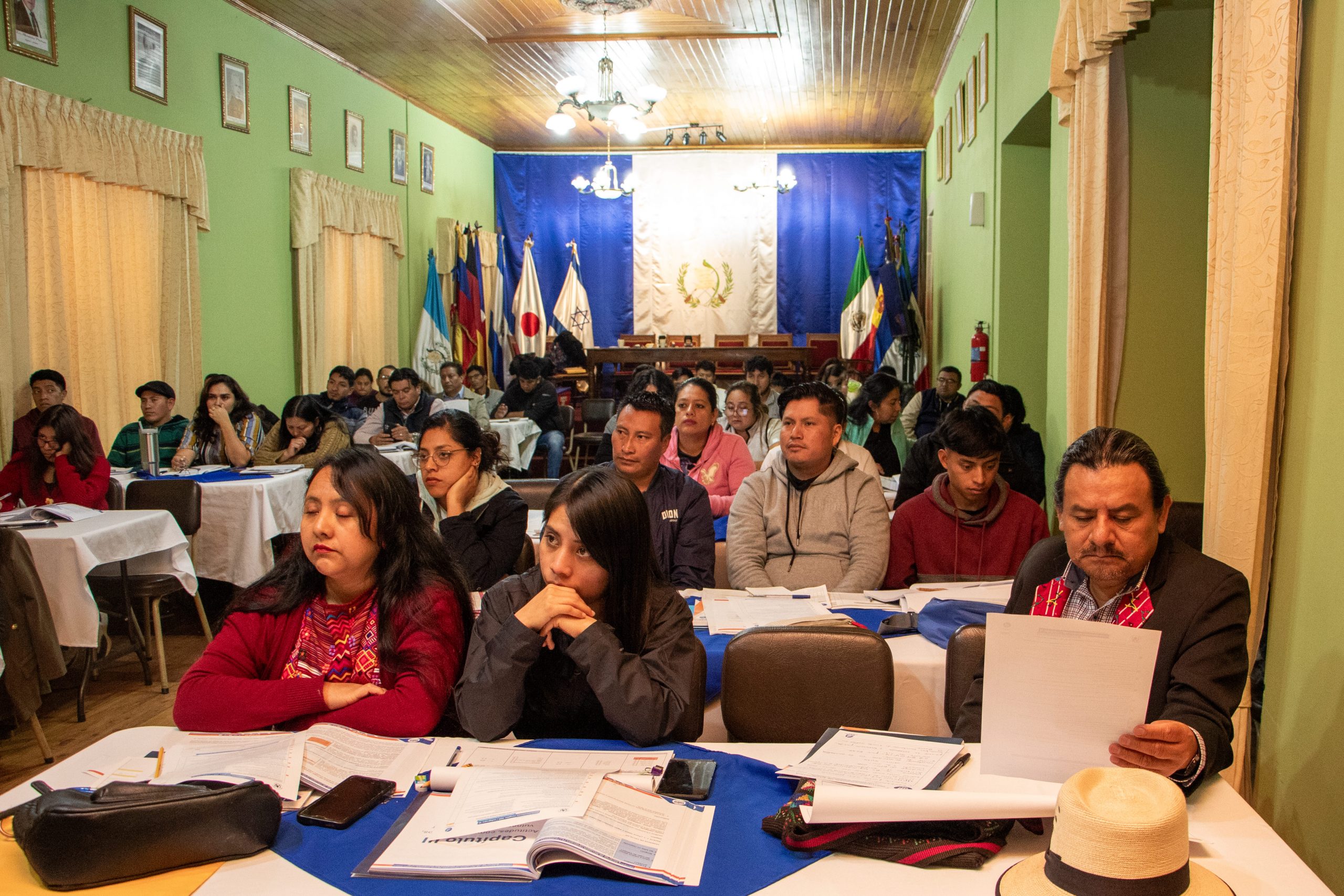 El INE capacita a aspirantes a encuestadores de la ENIFH 