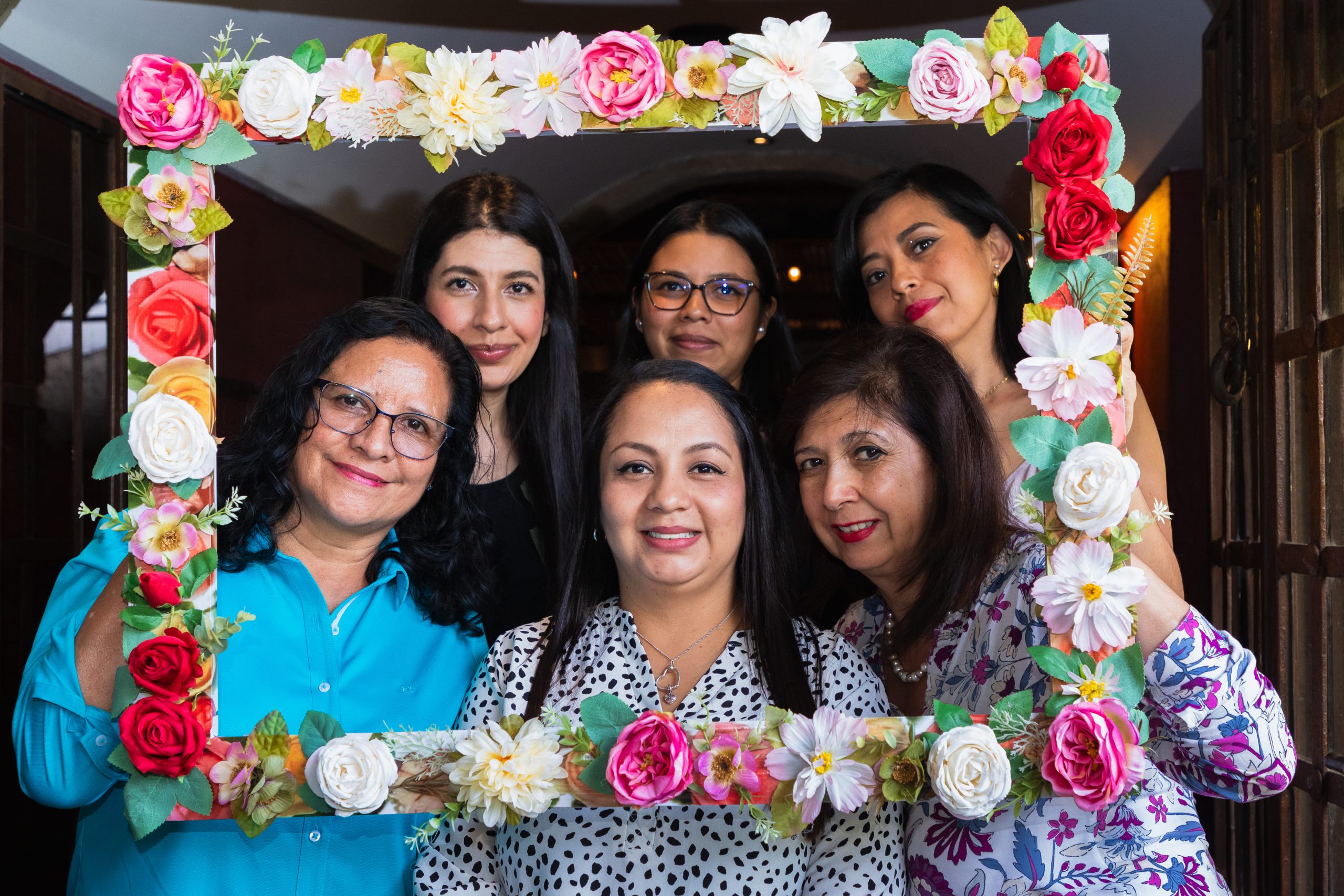 EL INE celebra a las Madres