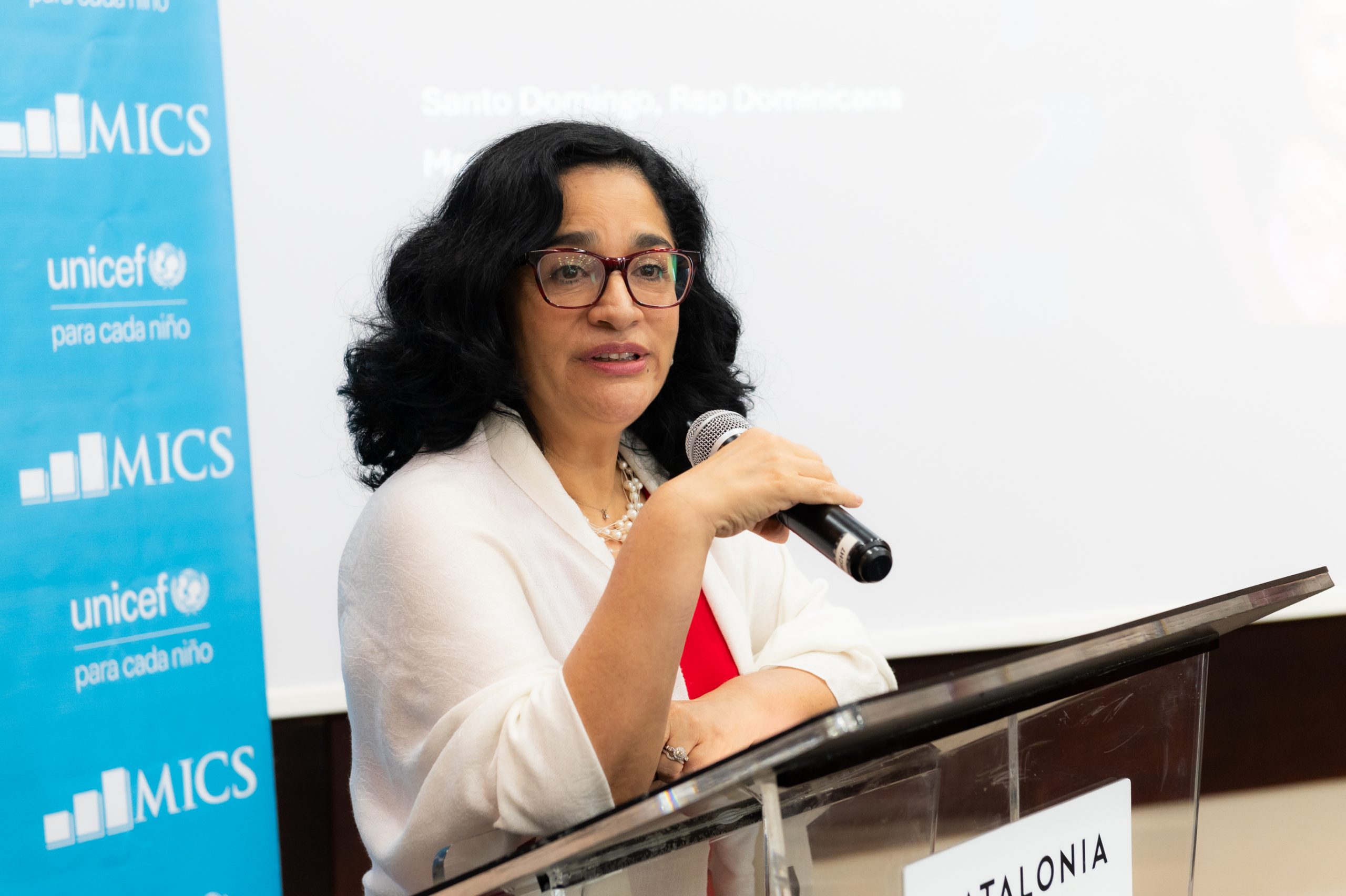 El INE participa en taller regional