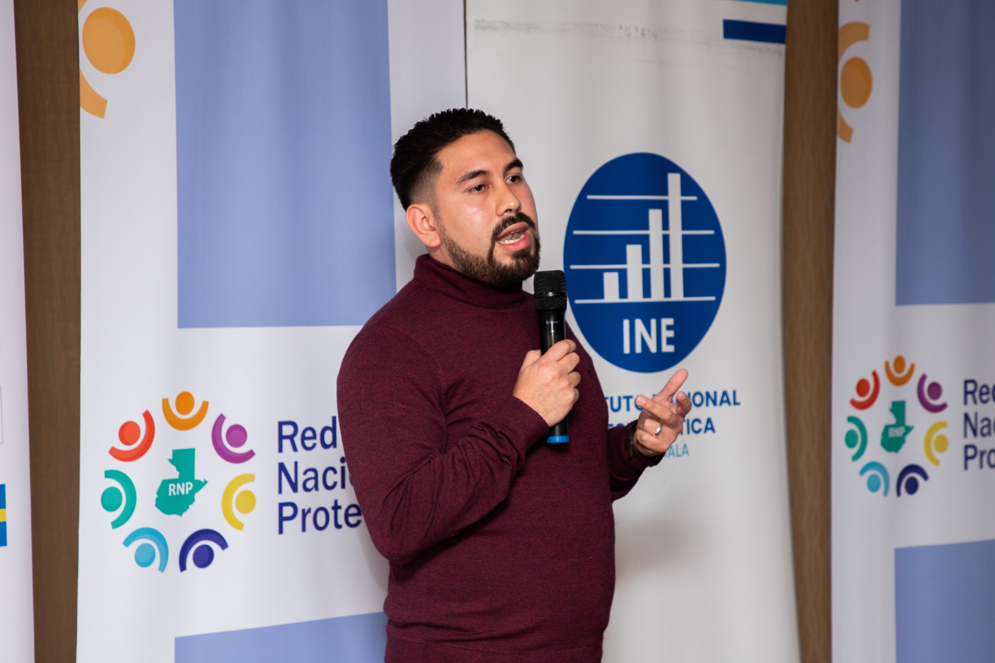 El INE presenta datos del Desplazamiento Interno en Guatemala a usuarios de la información